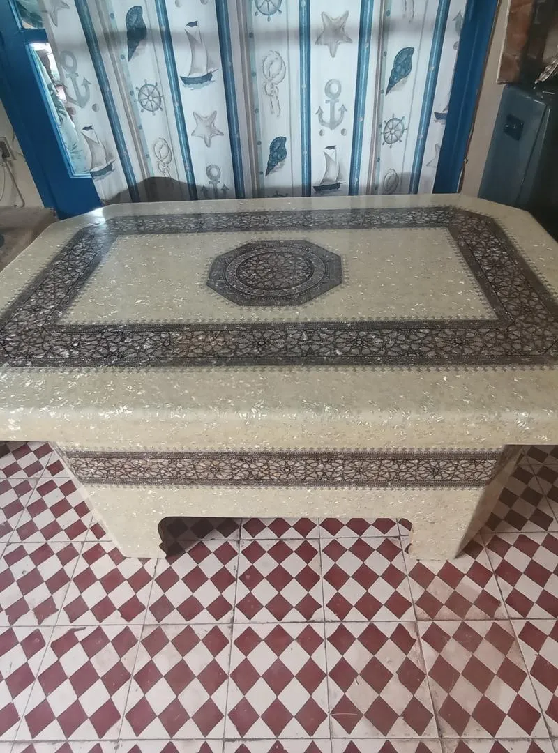 Jolie table de salon
