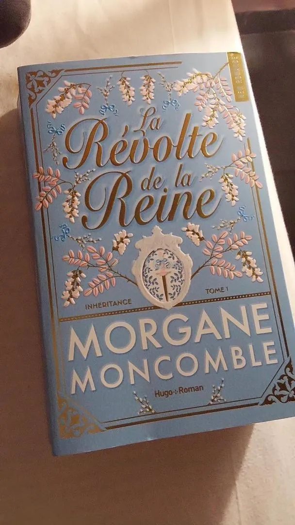 LA REVOLTE DE LA REINE EXEMPLAIRE DÉDICACÉ