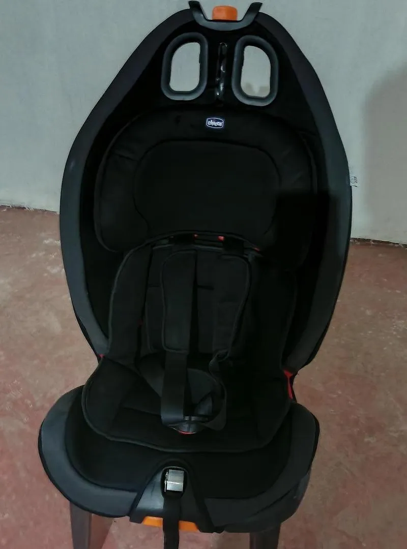 Siège auto pour enfant en bon état