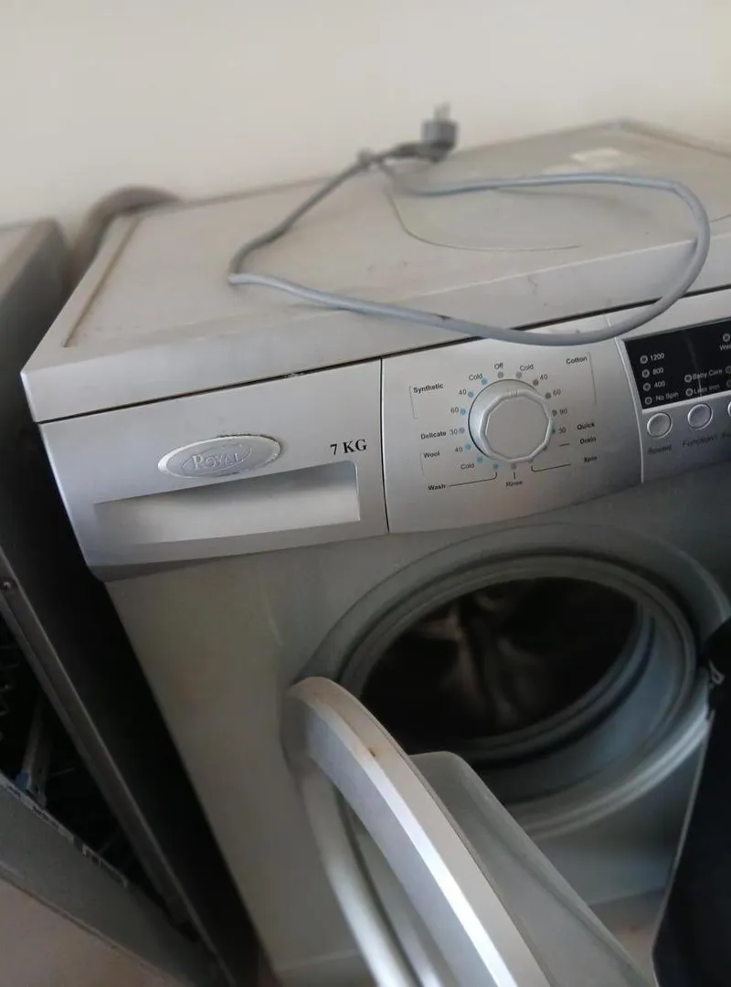 Lave linge 7 kg marque Royal
