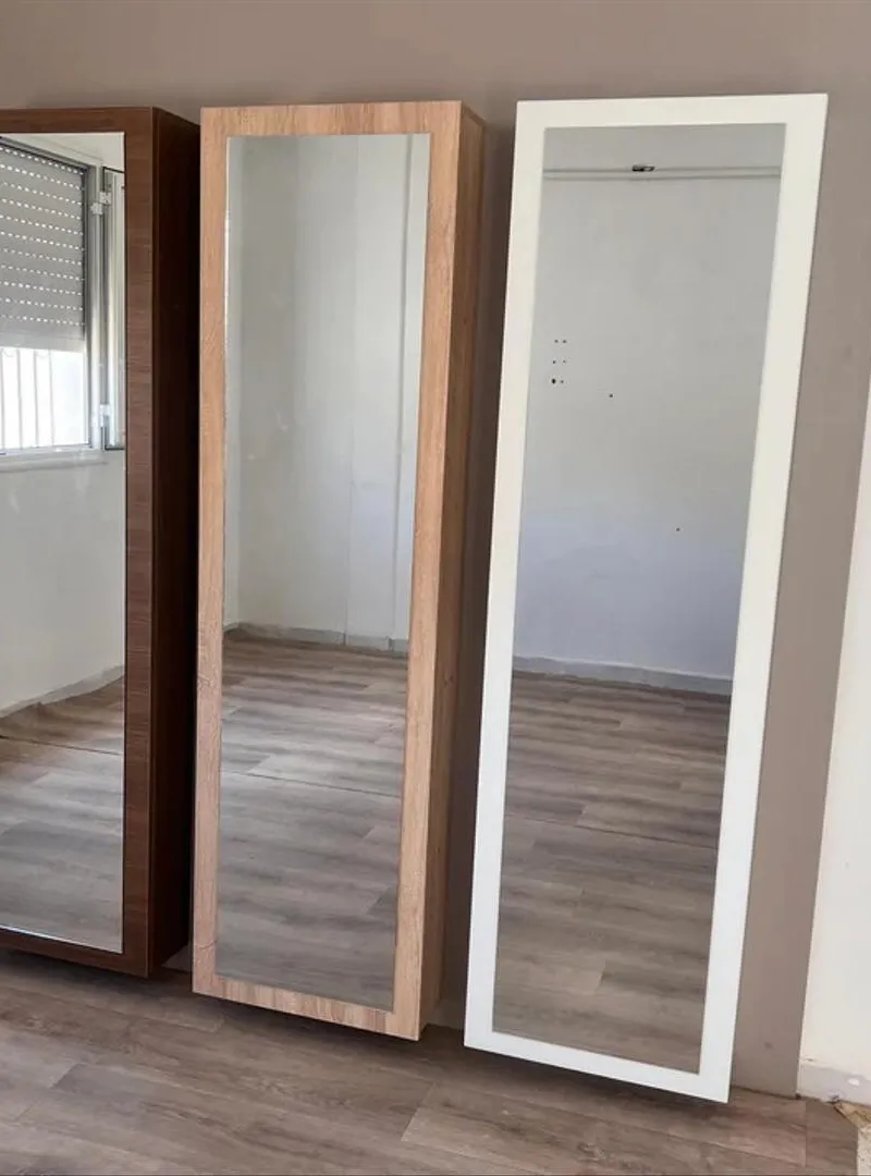 Miroir d'entrée avec meuble