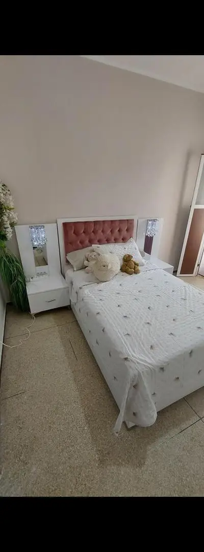 Lit à vendre en excellent état