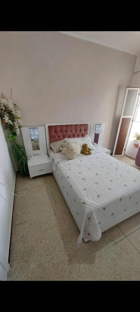 Lit à vendre en excellent état