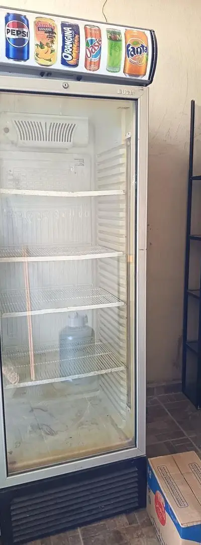 Réfrigérateur pour magasin d'alimentation