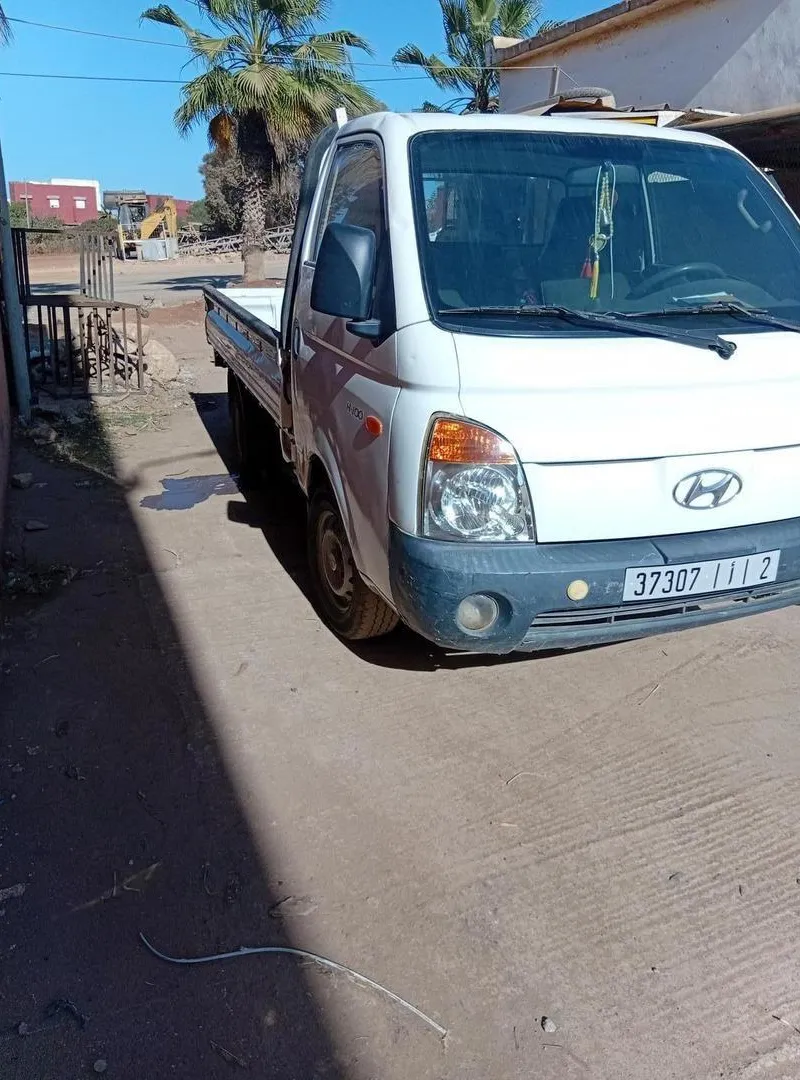 Hyundai h100