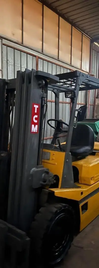 Chariot élévateur de marque CTM