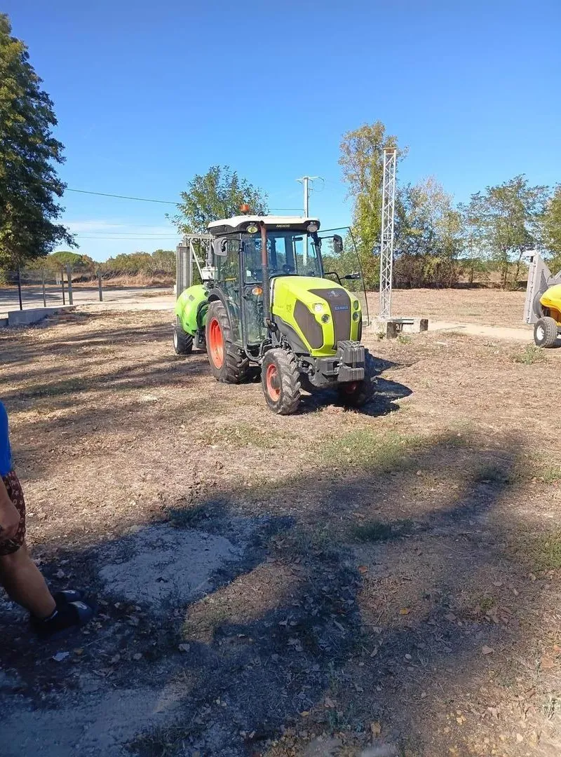 Tracteur agricole