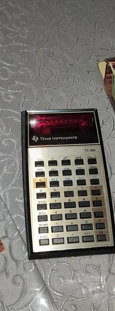 Calculatrice antique Texas Instruments TI-30 1976