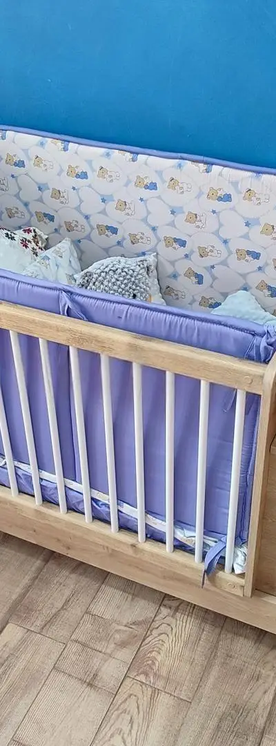 Lit Bébé Évolutif avec Matelas