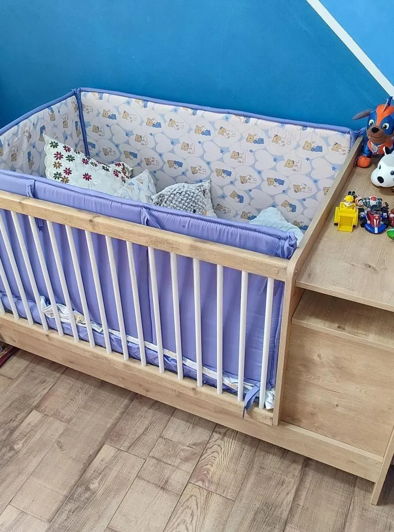 Lit Bébé Évolutif avec Matelas