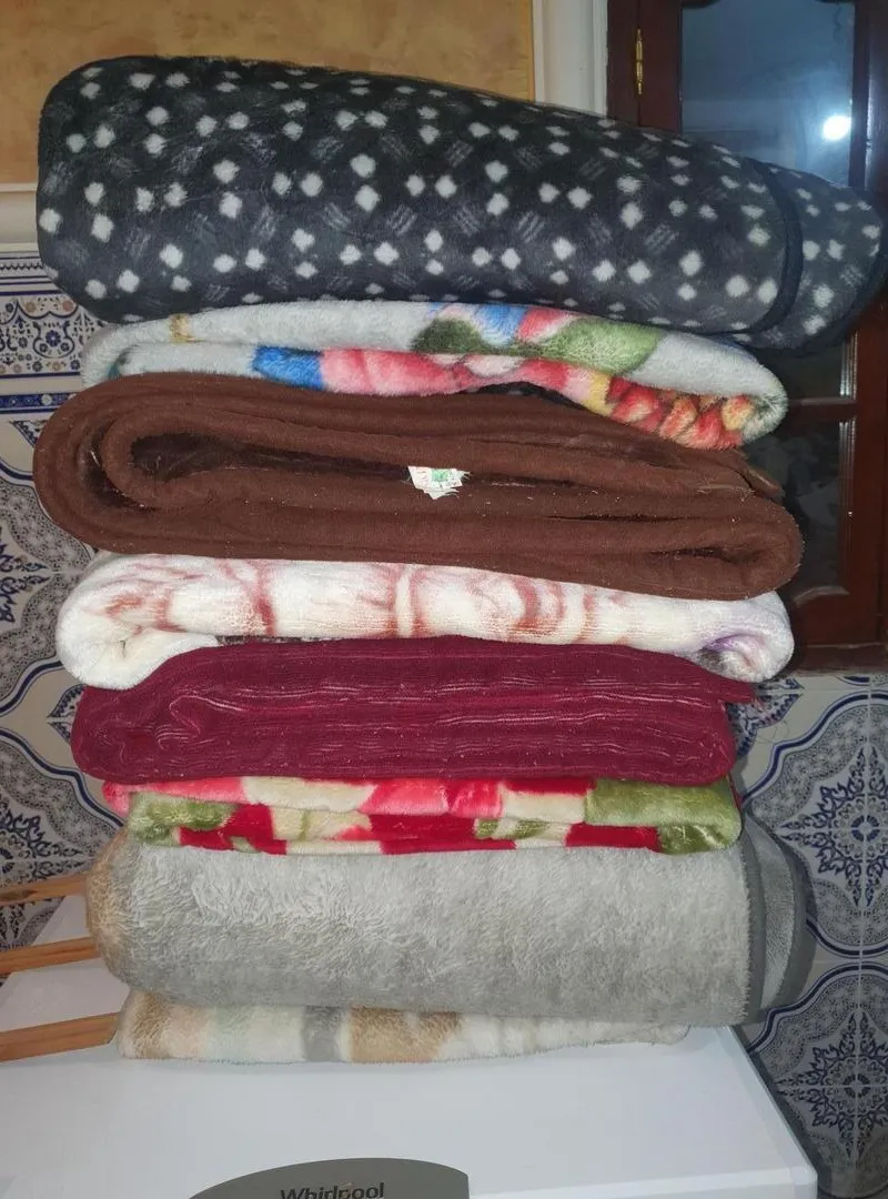 4 pièces propres