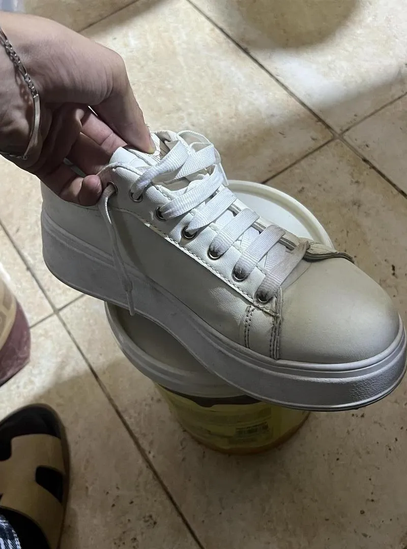 Baskets blanches propres - 41