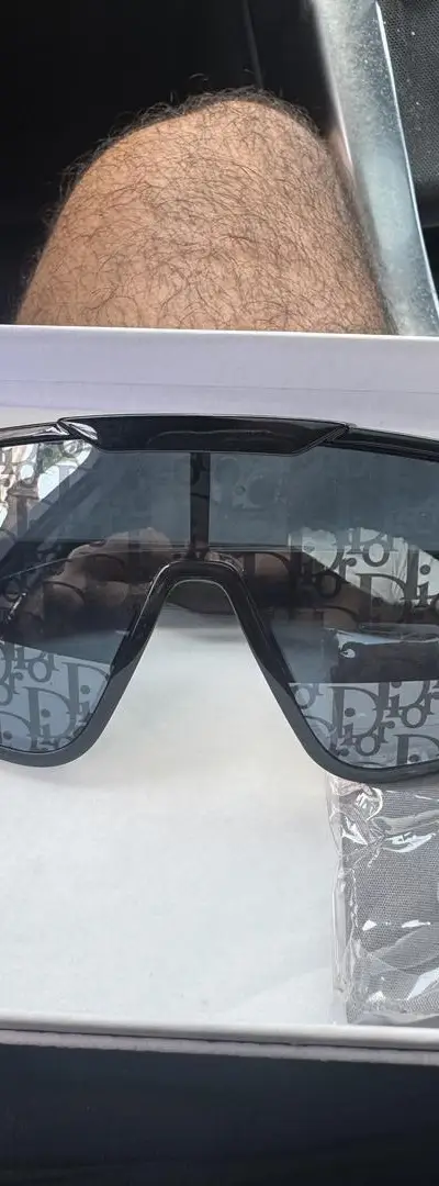 Lunettes Dior authentiques