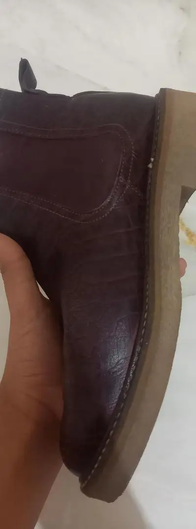 Acheter ces chaussures en cuir véritable à un prix raisonnable