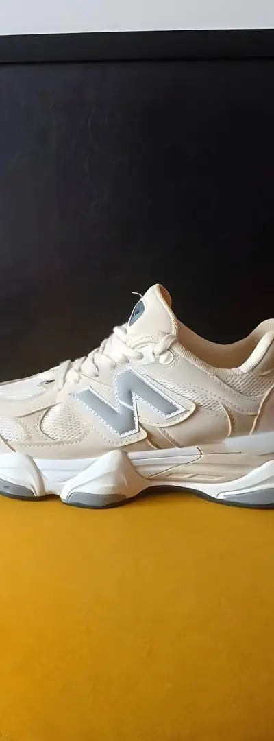 New Balance 9060 Taille 40