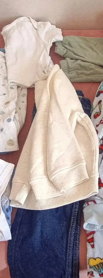 Vêtements d'occasion pour garçons