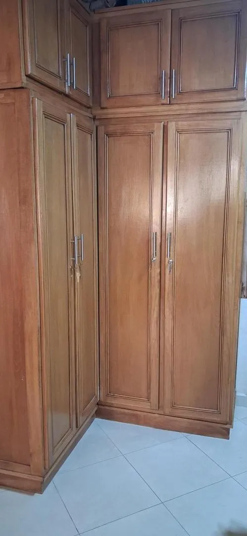 Meuble 4 portes en L