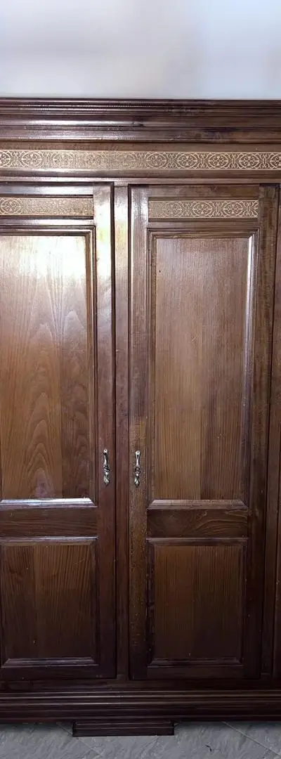 Placard en bois 4 portes