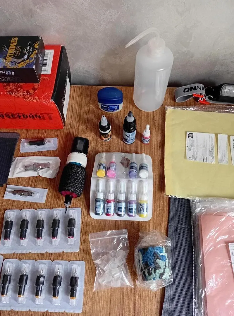 Pack tattoo kit