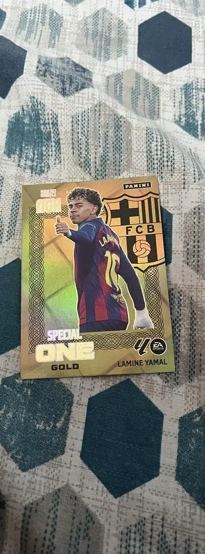 Carte de collection Lamine Yamal Golden One