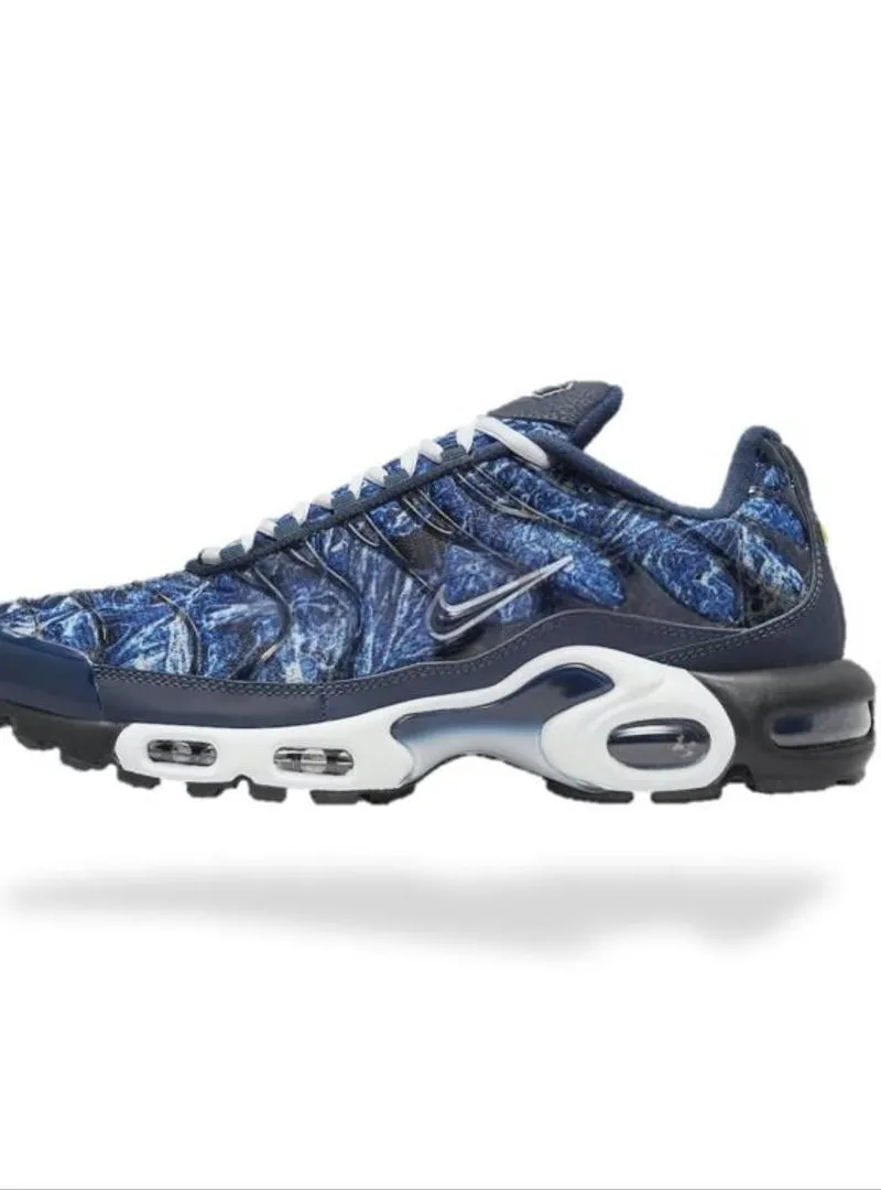 Nike TN “Shattered Ice” – Taille 42 – Bon état 👟