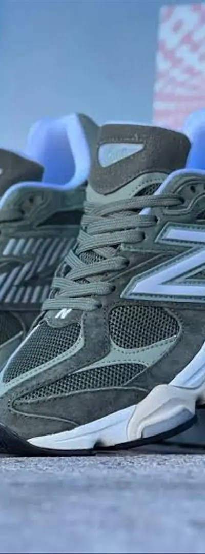 New Balance 9060