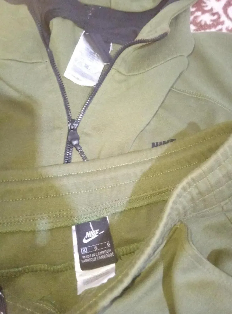 Nike Tech en bon état