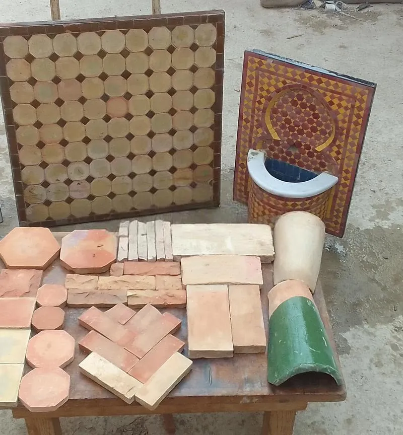 Tous types de zellige traditionnel