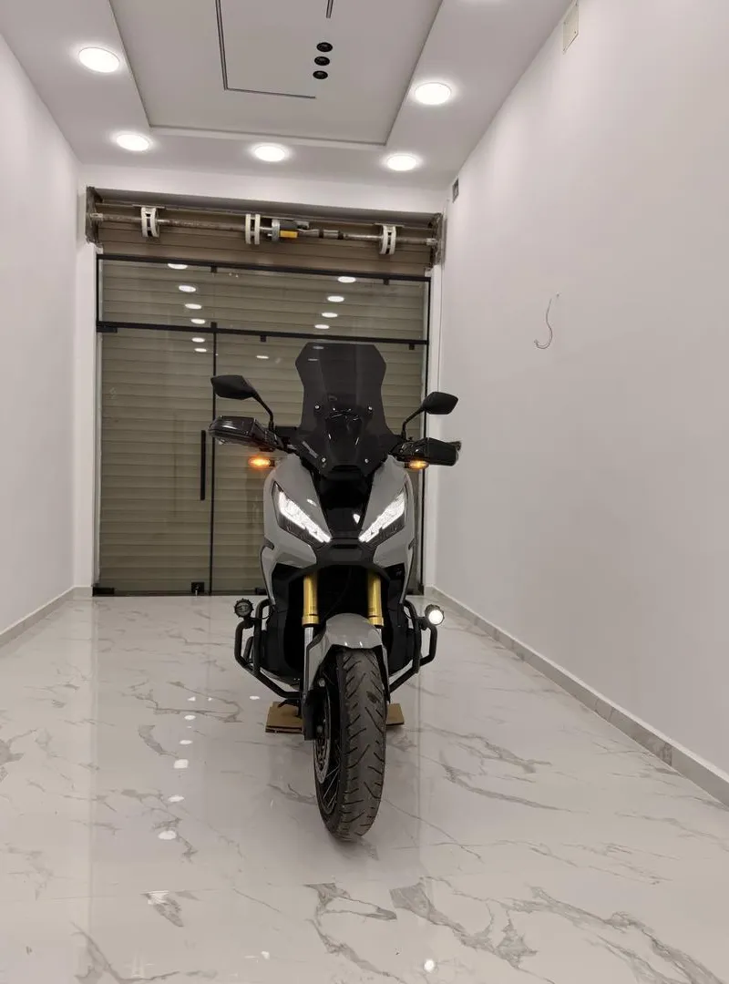 Xadv 750 propre