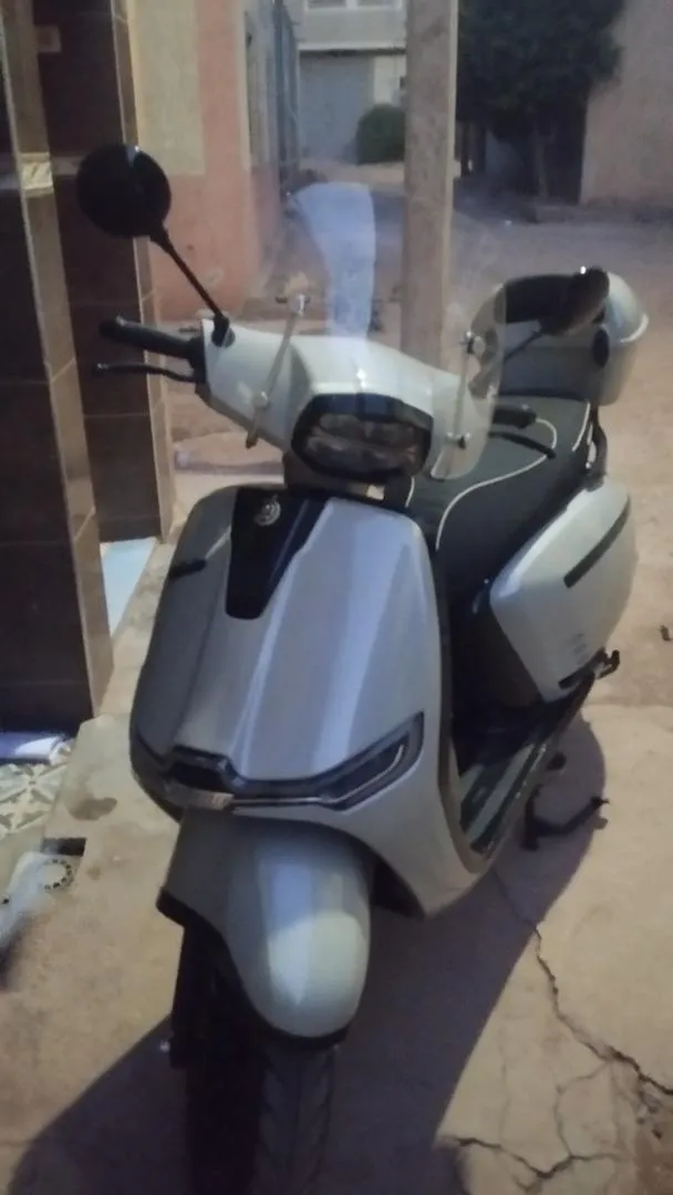 Scooter moto Vesta