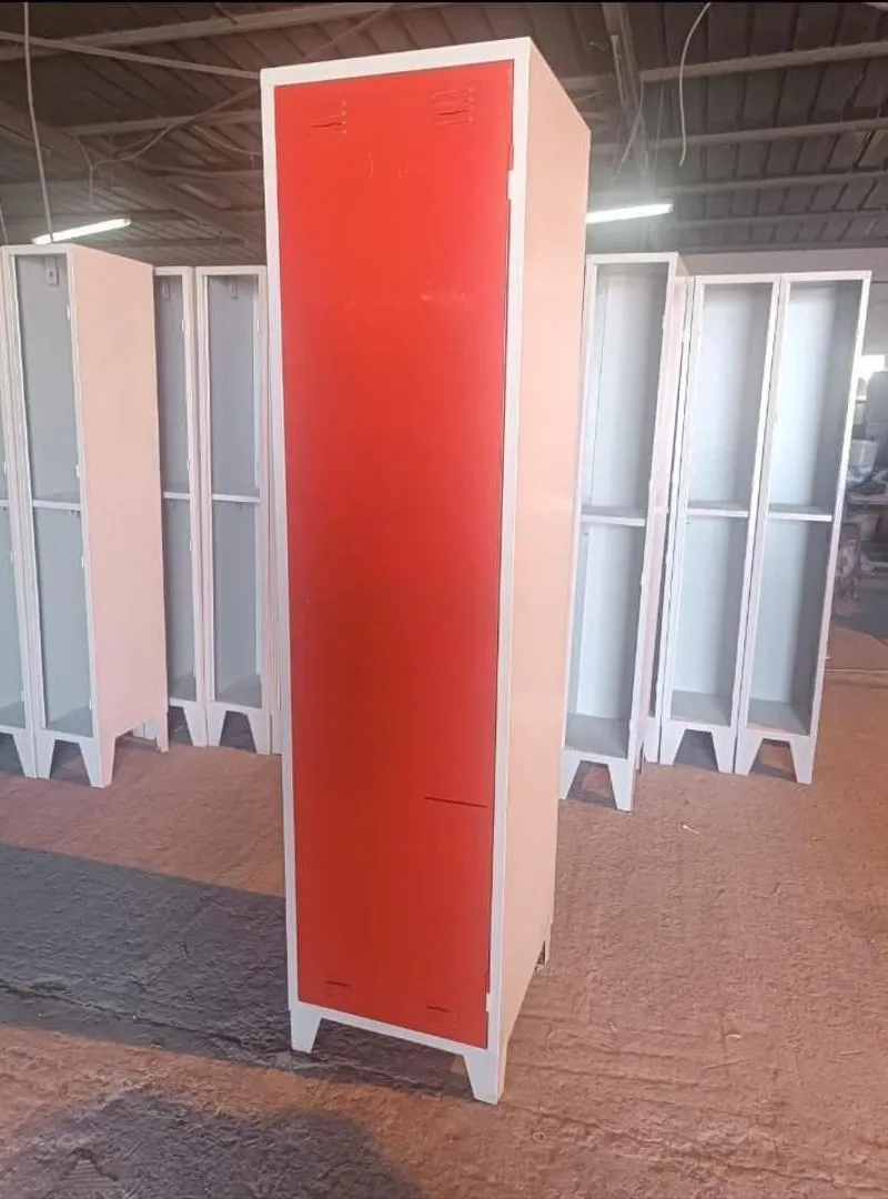 Vestiaire métallique