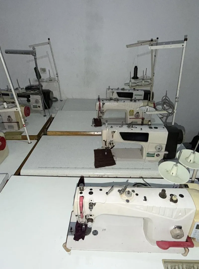 Machines à coudre disponibles, excellent état, prix raisonnable