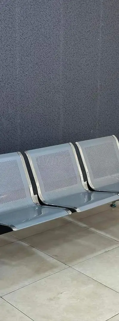 banquette chromé/chaise d'attente/vestiaire.lit