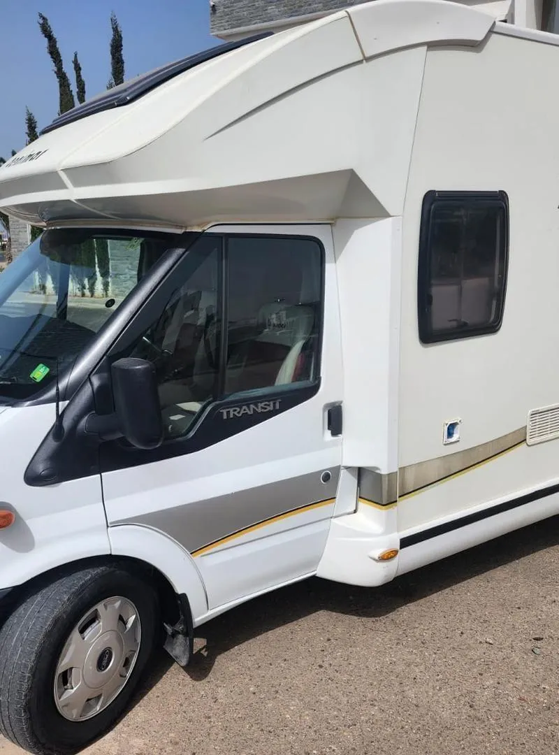 CAMPING-CAR