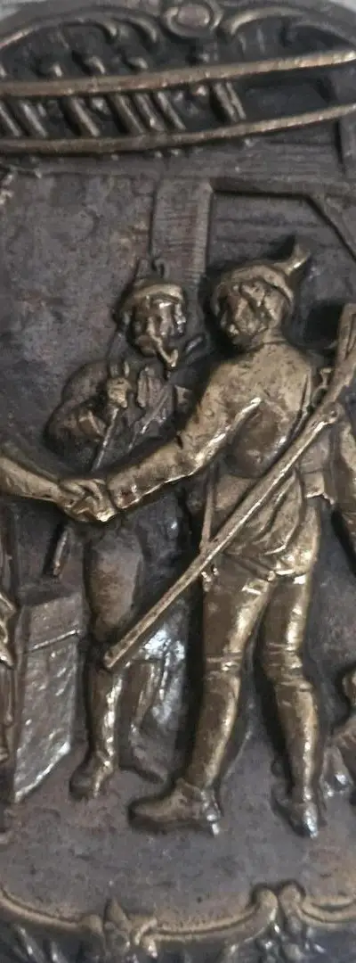 Statue en cuivre ancienne et très lourde