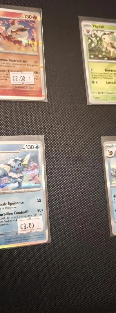 lot de 4 cartes pokemon holo version française
