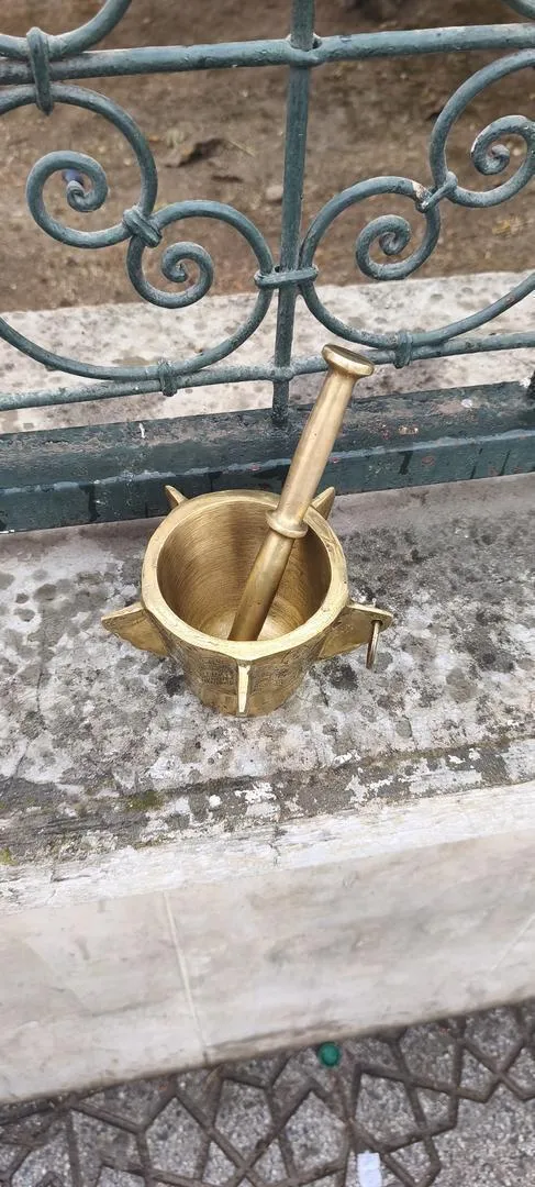 Moutier en cuivre 100% pour celui qui le veut, bienvenue