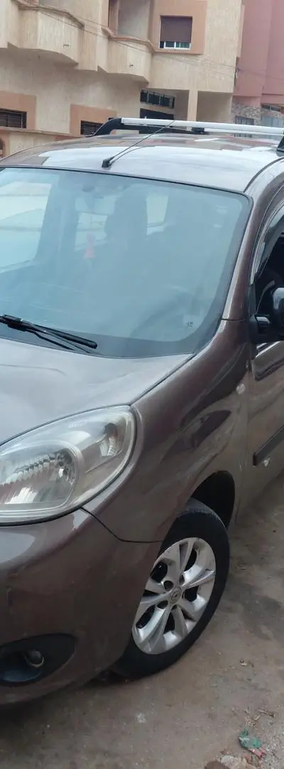 Renault Kangoo Diesel Manuelle 2014 à Berkane