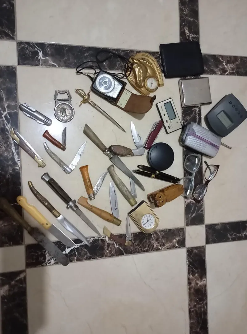 31 antiquités rares à vendre en gros