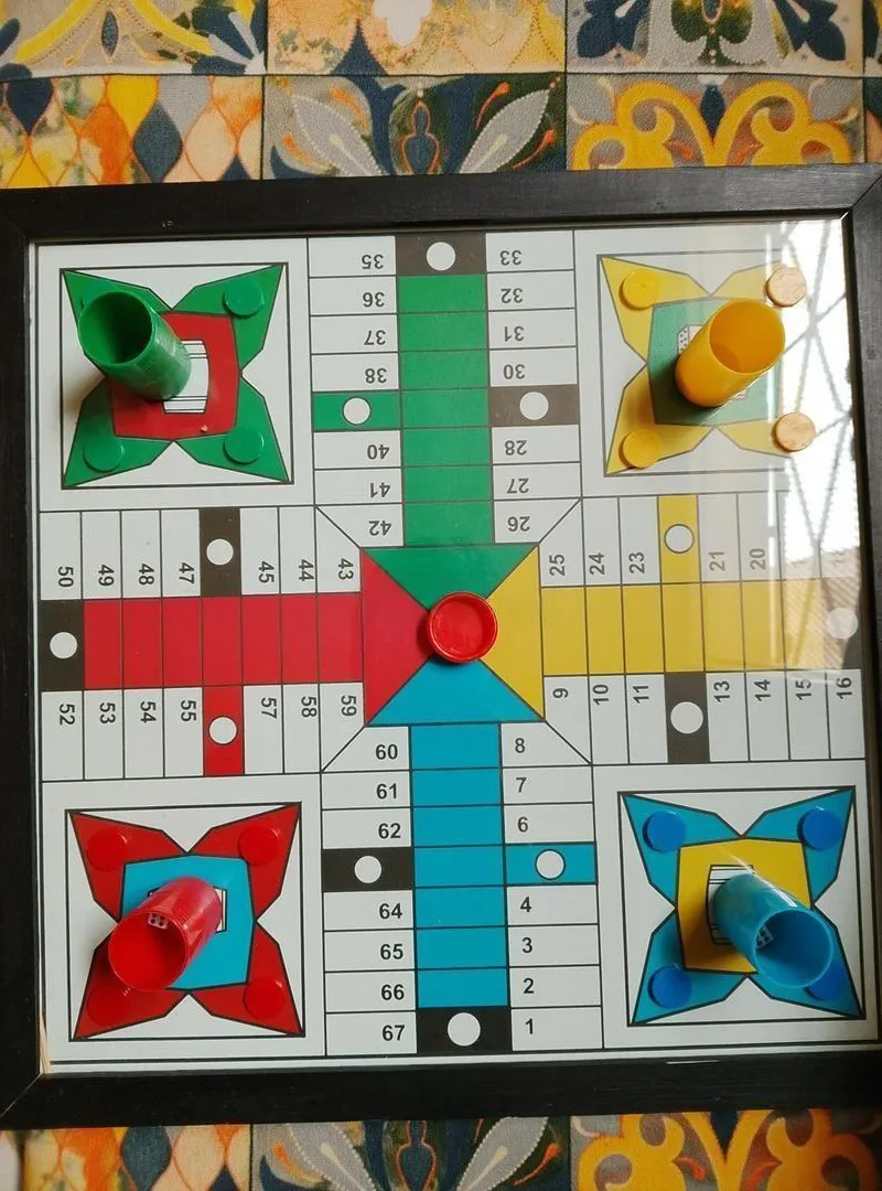 Parcheesi en bois