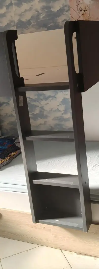 Lit bébé en bon état