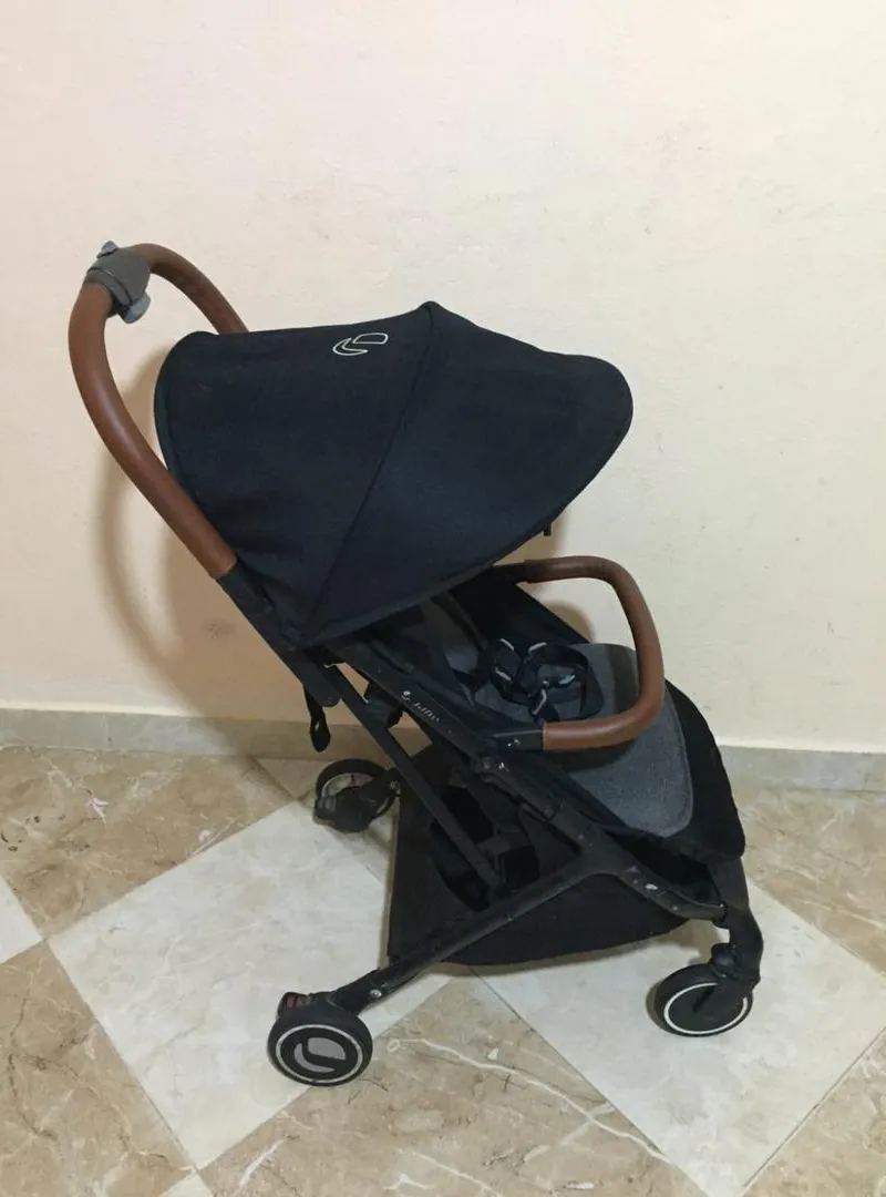 Poussette valise très bon état