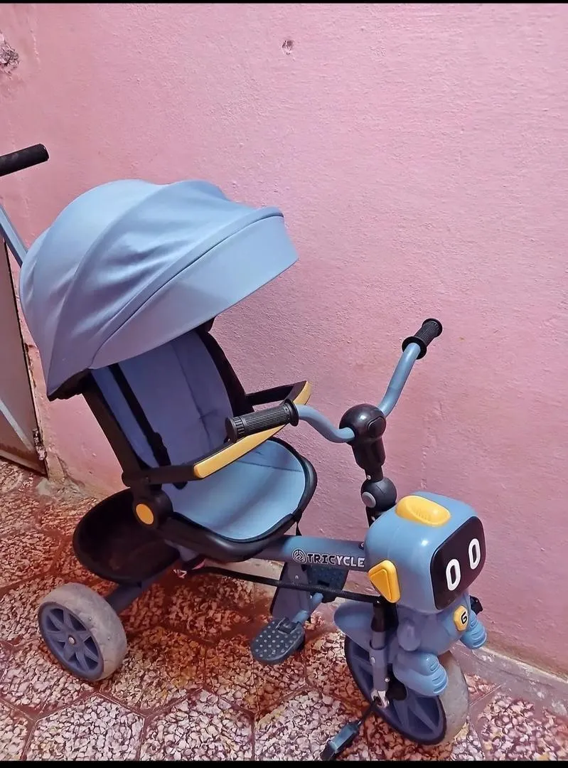 Vélo ou mobylette, encore neuve et peu utilisée