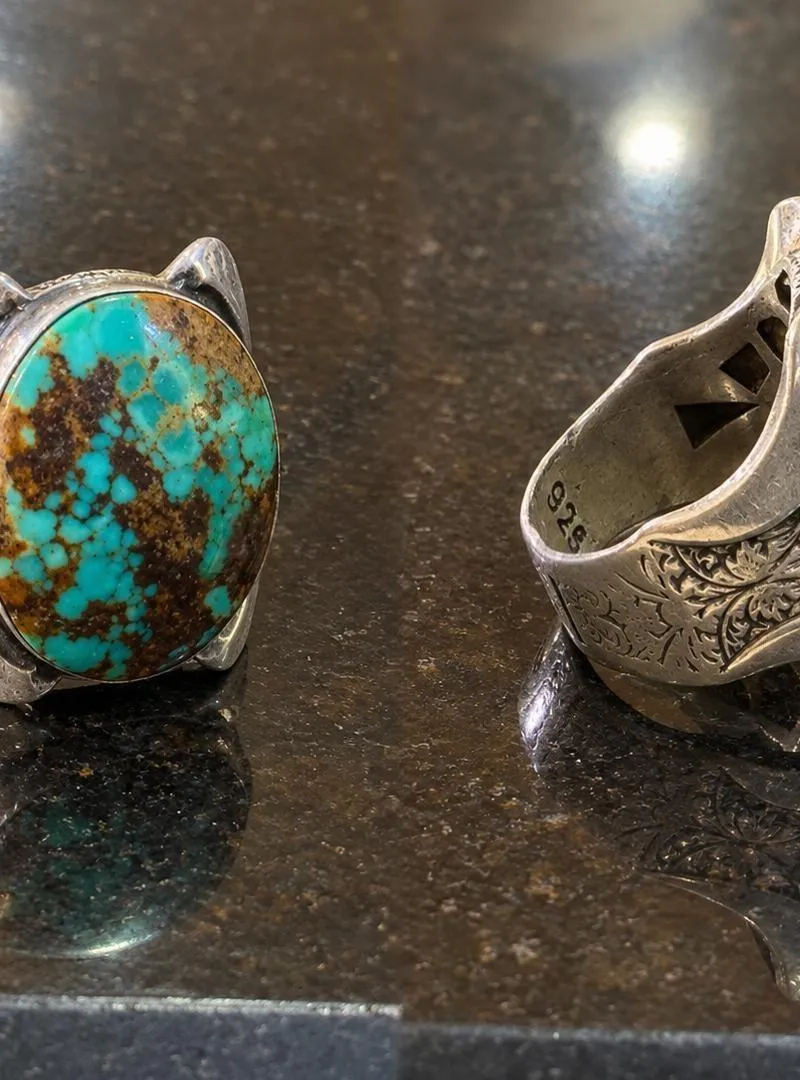 Bague en argent avec pierre de turquoise naturelle
