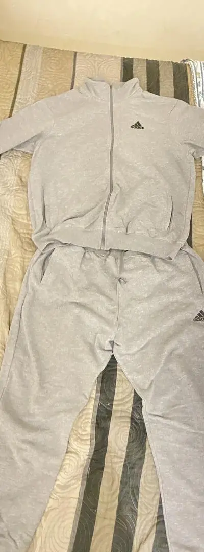 Ensemble complet Adidas Original Taille 5XL