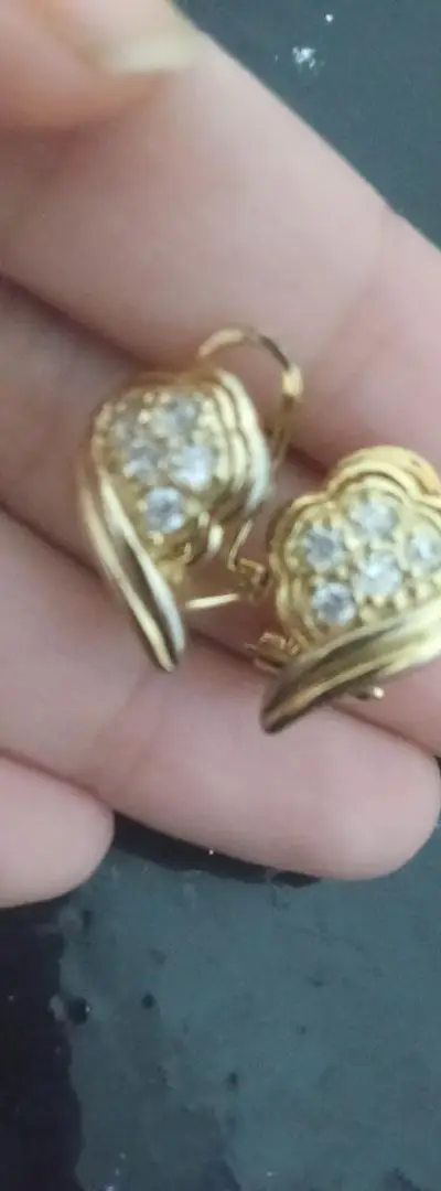 Boucles d'oreilles à prix raisonnable