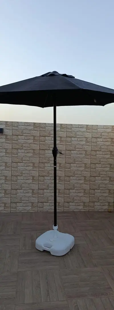 Parasol de grande taille avec pied 270