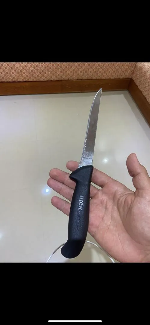 Couteau F. Dick