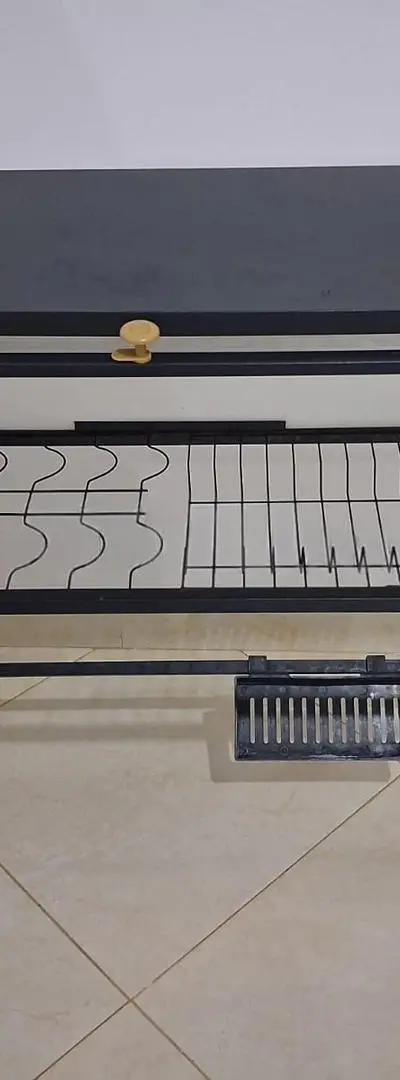 Vaisselle à vendre
