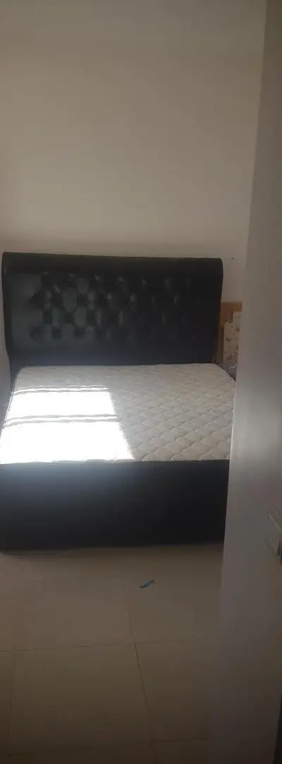 Maison de chambre à vendre